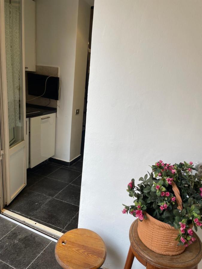 Elegant Apt-Typical Roman Palazzina Pz Alessandria エクステリア 写真