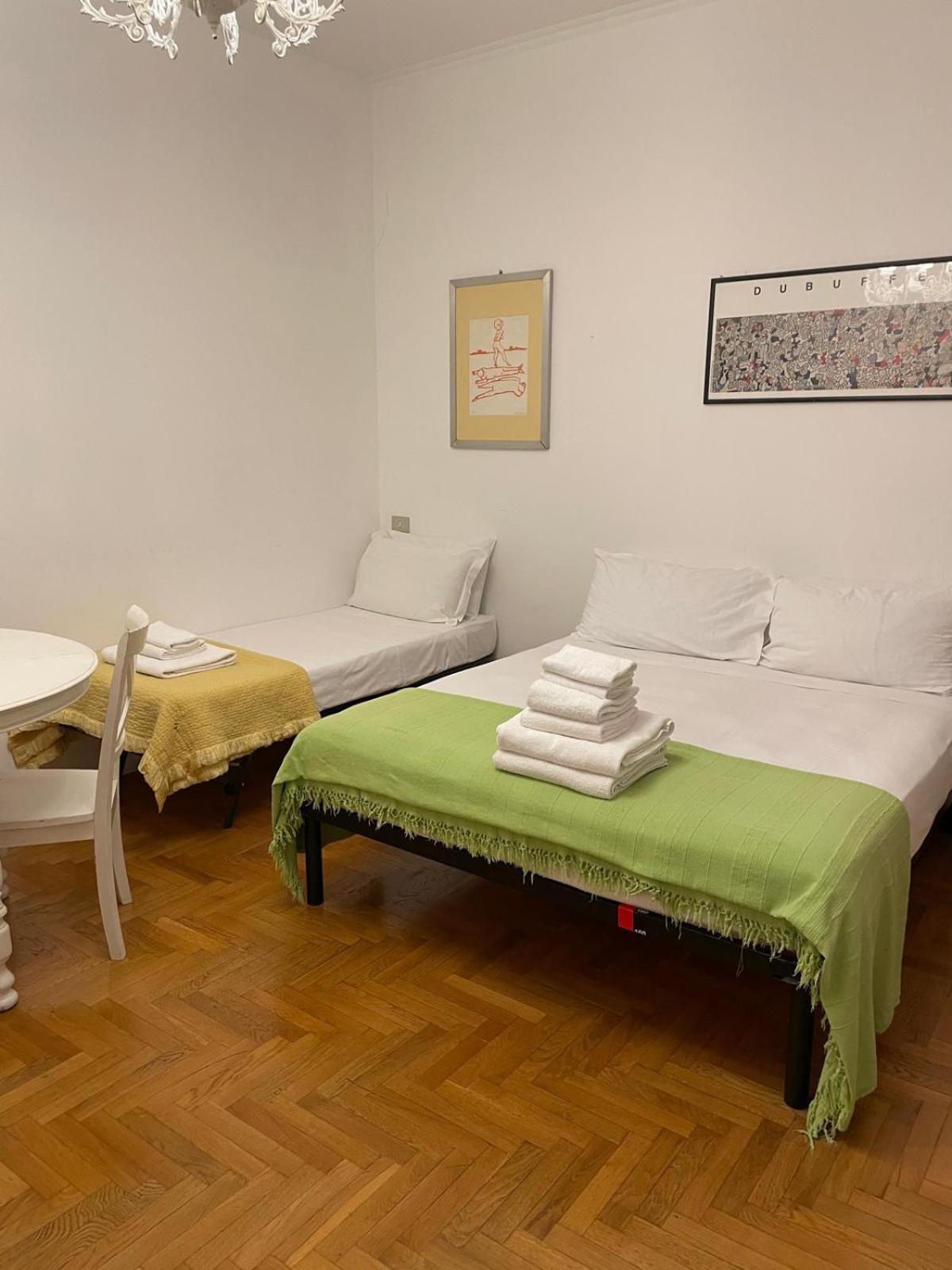 Elegant Apt-Typical Roman Palazzina Pz Alessandria エクステリア 写真